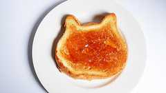 ニャンて可愛い! ねこねこ食パン&ねこねこチーズケーキ | Numero TOKYO