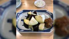 蕎麦屋で「水茄子」というのを注文してみたら750円でどうみても切っただけの生の茄子が出てきた