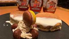 ニューオータニの「3,000円のパンケーキ」が人気に 菅官房長官報道きっかけに