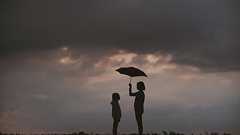 「助けてくれ」とはっきり言う人しか、助けないほうがいい。