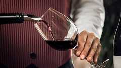 ソムリエに「最もまずい」と評価された400円の激安ワインが国際コンクールで金賞を受賞してしまう