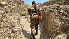 アルメニア・アゼルバイジャン国境で軍事衝突、4人死亡