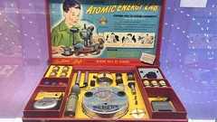 1950年にアメリカで発売された世界一危険なおもちゃ。A.Cギルバート社の「子供用原子力研究セット」 | カラパイア
