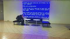 Windows 11でBSDoDを15秒以内に消滅される機能が実装へ。デジタルサイネージでの屈辱を回避 - ギャズログ | GAZ:Log