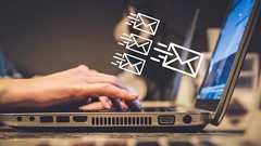 仕事のできない人はメールの文面に配慮がない