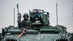 スウェーデン、国民に「戦争への備え」呼びかけ