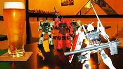 横浜にガンダムファンの店「BARジャブロー」-合言葉はジークジオン!