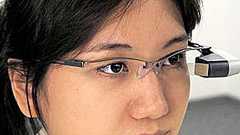 網膜に映像を投影する眼鏡型ディスプレイ、ブラザーが開発