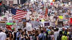 米共和党、亡命希望者から手数料1000ドル徴収を検討