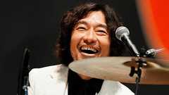 「音楽やめて役者になるとか、わけわからんこと言い出すんですよ」本気でミュージシャンを辞めようと思っていたトータス松本を引き留めた“奥田民生の言葉” | 文春オンライン