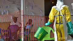 エボラ流行終息へ秒読み、ギニアで一足早く「祝賀コンサート」