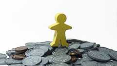 「あなたに借金がなくポケットに1000円あるだけで、アメリカ人の25%より金持ちである」 海外の反応は… : らばQ