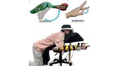 「シャコパンチ」を体験できる装置 地球上最も破壊力あるパンチを“デコピン”で再現 名城大が開発