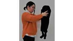 「持ち上げて伸びるネコの骨や肉を感じる」――猫の体内をリアルに再現したロボット 大阪芸大などが開発