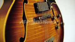 ギターのギブソン、木材の違法輸入で違反金 米国