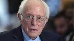 急進左派も「大統領に投票を」 重鎮サンダース議員促す