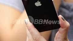 iPhone 4、サマータイム終了に対応できず 英国で「寝坊」社員続出