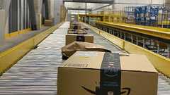 Amazonで「超マイナー」な洋書注文→翌日に届き購入者驚き 「画期的体験」実現の裏側