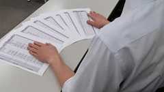 「退職届を今ここで出さなければ、君を推薦した大学の恩師に話します」残業代を求めた若手に、幹部は言い放った 長時間労働とパワハラ、対処法は「会社の外」に | 47NEWS