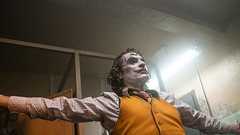 R指定でも不可…『ジョーカー』ヤバすぎ浴槽シーンがカットされていた|シネマトゥデイ