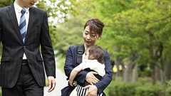 日本人に突きつけられる「リアル姥捨て山」、今の高福祉高負担を続けるか、膨張した福祉を削減するかの究極の選択 税金や社会保険料を大して払っていない層が「減税」を叫ぶ謎、本当の危機は世帯年収1000万円の共働き子育て世帯 | JBpress (ジェイビープレス)