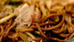 「本郷三丁目 焼きそば専門店焼きそばのまるしょう13種類食べ比べ」 | じぶん日記