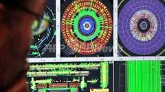 反物質への重力作用の謎解明に光、CERN