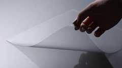 ソフトバンク、5Gミリ波エリア拡大…透明反射フィルム活用 ニュースイッチ by 日刊工業新聞社