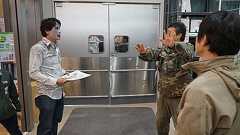 【阿鼻叫喚】ゾンビが大量発生したらどう立て篭もるべき?その道のプロに聞く | オモコロ