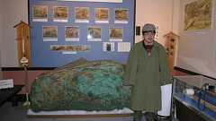 原田 実 on Twitter: "7月25日開催「トンデモ本大賞2015」投票総数76(推定投票率60%前後)で過半数の47票を集め『私たちの道徳 小学五・六先生』が見事大賞を受賞しました。著作権者の文部科学省ならびに下村文博文部大臣様、おめでとうございます。"