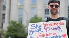 米国のポピュリズムと象徴資本主義のたそがれ - mhatta's mumbo jumbo