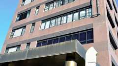 演説中の共産市議に暴行か 学生逮捕「主張気に入らず」:朝日新聞デジタル