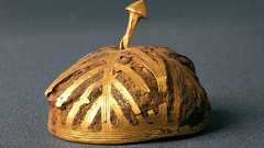 青銅器時代の宝物庫から隕石を使った宝飾品が発見される