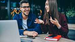 ネイティブが頻繁に使う「You know what」って?意味と使い方を解説