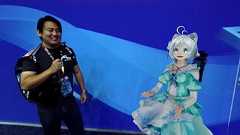 VTuberをリアルタイムで合成、場所を選ばず生放送 ドワンゴが開発