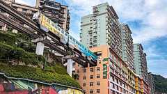 「サイバーパンクの夢の世界」、外国人観光客も急増 中国・重慶