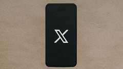 X(旧Twitter)が新しい「広告とは明示されない」広告フォーマットを導入し混乱広がる