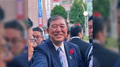 ツイッター民が撮った石破茂、公式の100倍良くてこの人をカメラマンに雇った方がいい「アイドルの質感」「こんな顔できるんだ」