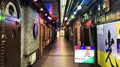 日本最古級の地下街「有楽名店街」の最後を見届けた人・Towersさんに色々聞く :: デイリーポータルZ