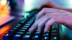 「Linux」ディレクトリーを「rsync」を使用してリモートマシンにバックアップするには