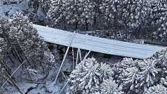 内陸線列車が脱線転覆 北秋田市阿仁 運転士1人救助、乗客なし|秋田魁新報電子版