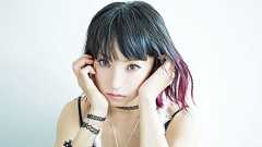 LiSAがジャンルを超えて支持される理由とは? ロックとポップを自由に行き来する表現を分析