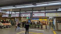 JR恵比寿駅から「ロシア語案内」撤去 「不快だ」客からの苦情など踏まえ判断【追記あり】