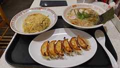 王将で「忘れられない中華そばセット」を2回食べる