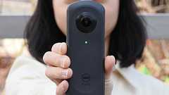 スマホ並みに快適になった360度カメラ、リコー「THETA X」