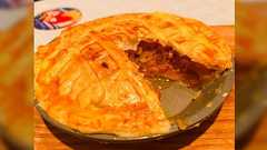 1930年代の大恐慌時代にアメリカで流行っていた節約料理"モック・アップルパイ"が「糖質と糖質」のみですごい