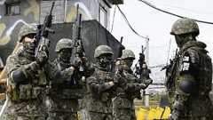 韓国、女性徴兵に29万人賛同 男性の不満反映か | 共同通信