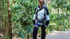 「外骨格ロボット」が福建の観光地で人気に