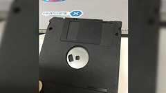 若人「先輩からwwwwwあのwwwwwwwいにしえのアイテム(FD)をwwwwwww貰ったwwwwwww」おっさん「えっ?」