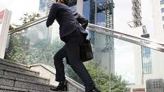 もの凄い勢いで仕事を辞める「ゴールドバックラー」に驚愕 「数分で辞めて黙って帰った」という人も | キャリコネニュース